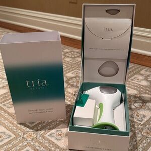 NWT TRIA Beauty Hair Removal Laser Device